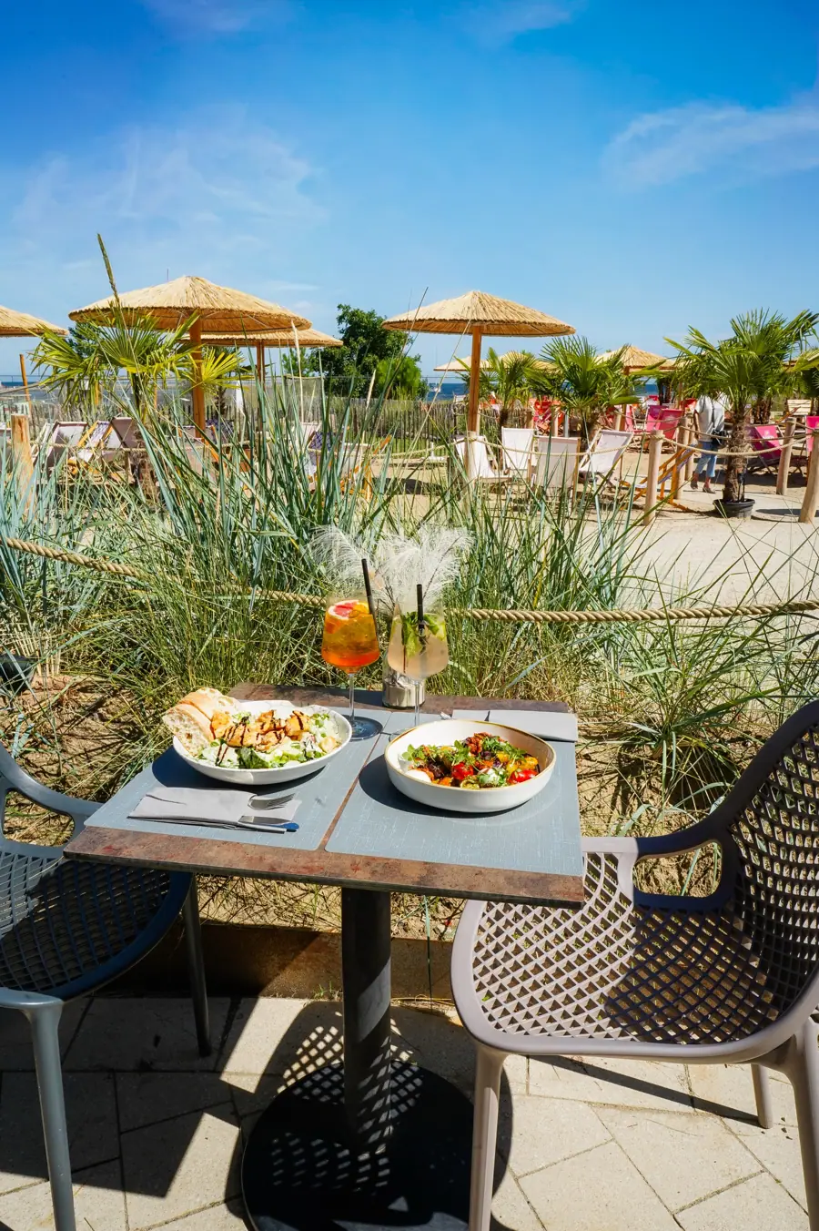 Tisch auf der Terrasse